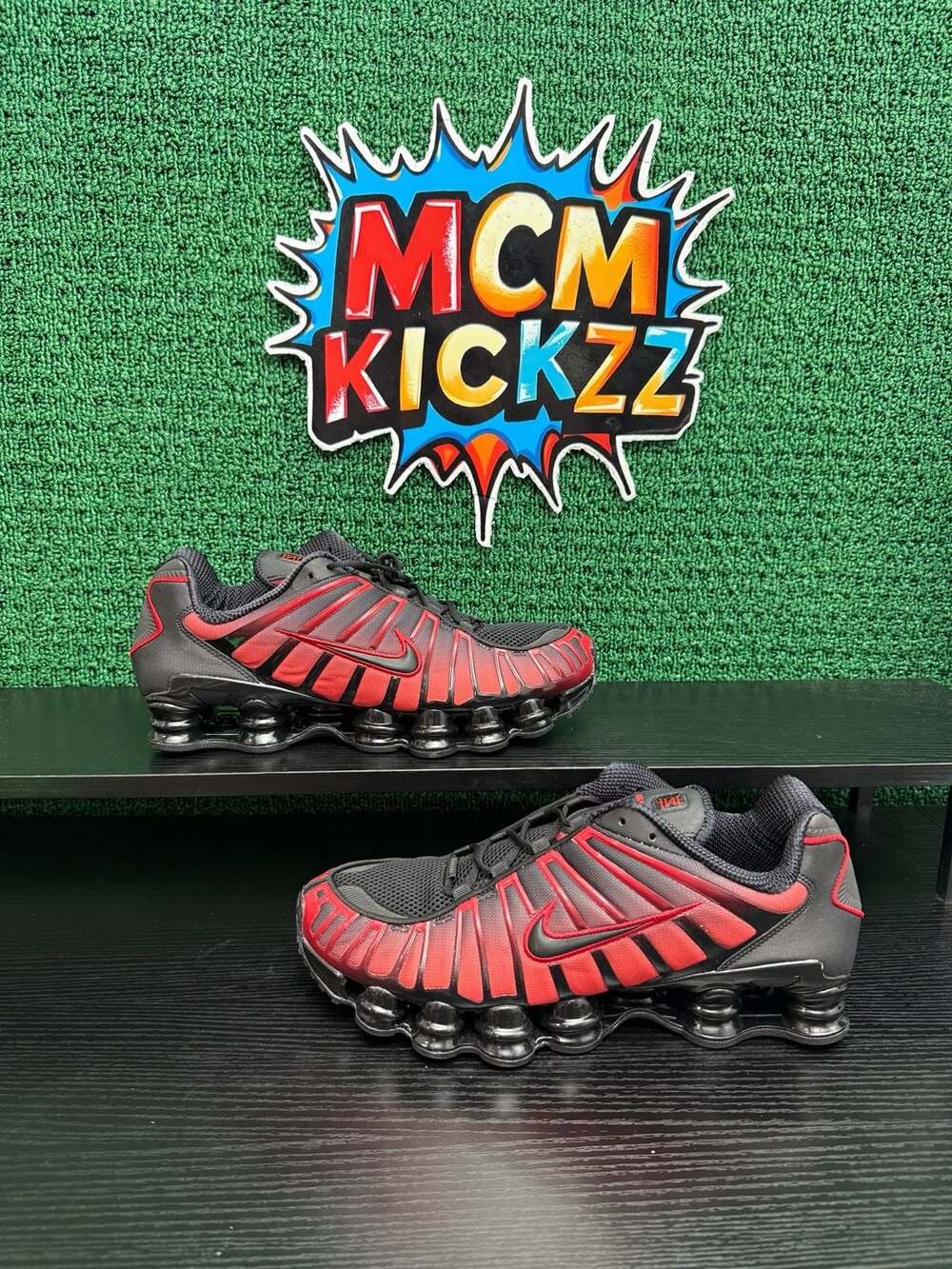 Nike Shox TL Black/University Red Men’s Size 12 Brand New